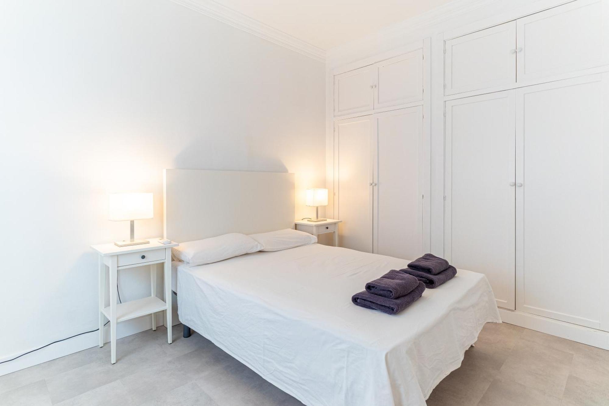 Trendyhomes City Center Almeria Ngoại thất bức ảnh