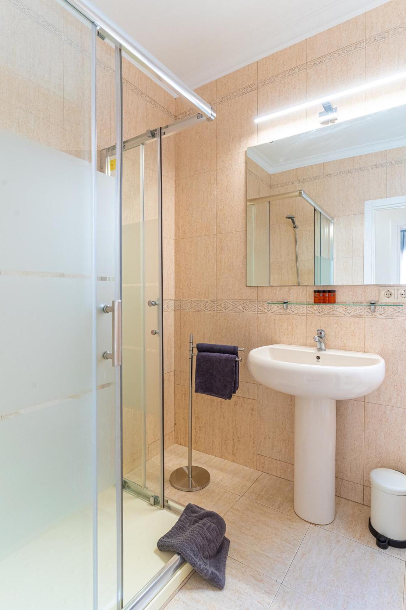 Trendyhomes City Center Almeria Ngoại thất bức ảnh