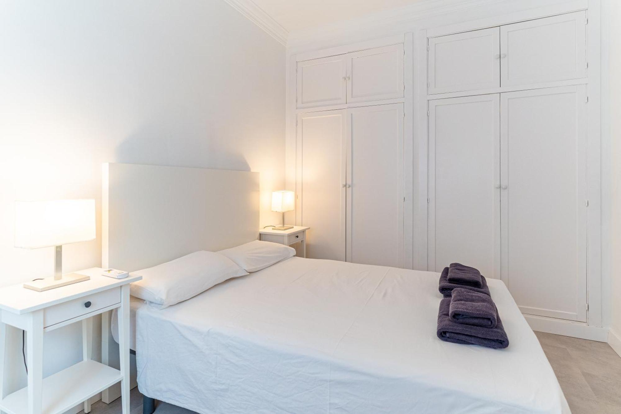Trendyhomes City Center Almeria Ngoại thất bức ảnh