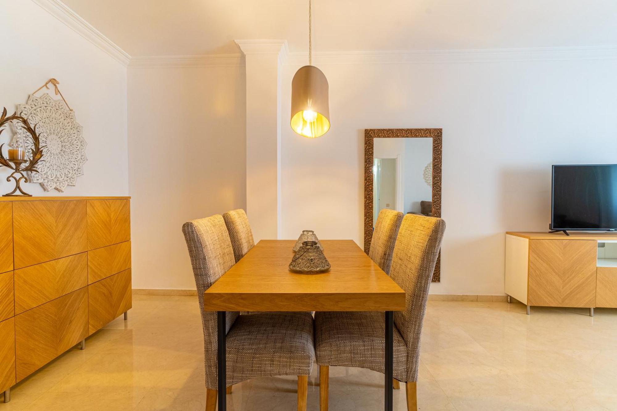 Trendyhomes City Center Almeria Ngoại thất bức ảnh